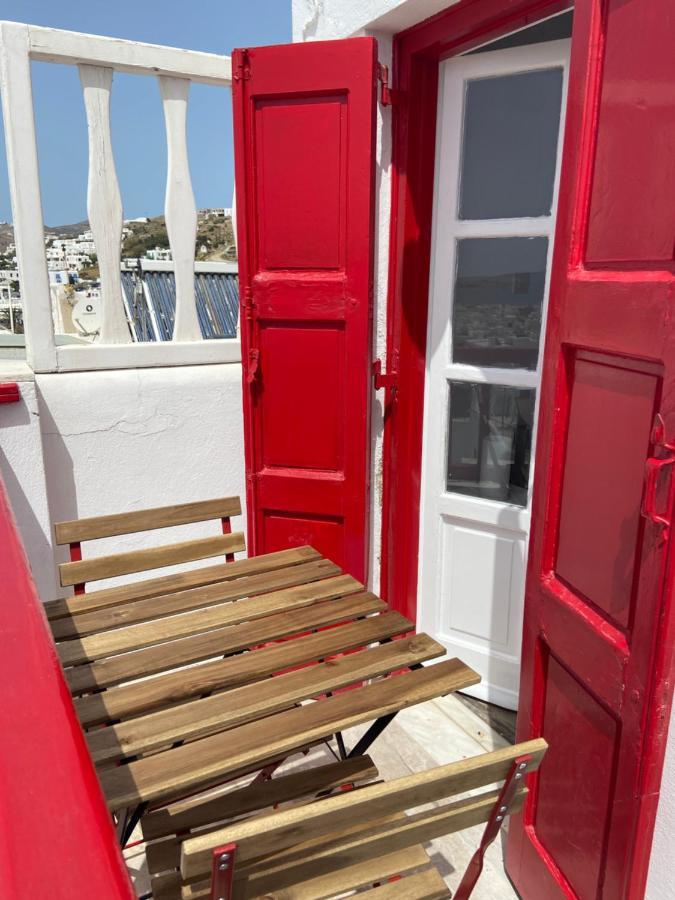 Elenitas Town House With Balcony And Sea View Apartment Mykonos Town Bagian luar foto