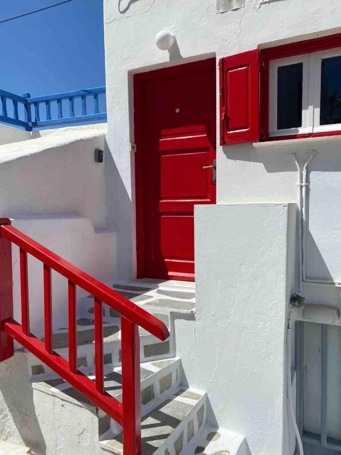 Elenitas Town House With Balcony And Sea View Apartment Mykonos Town Bagian luar foto